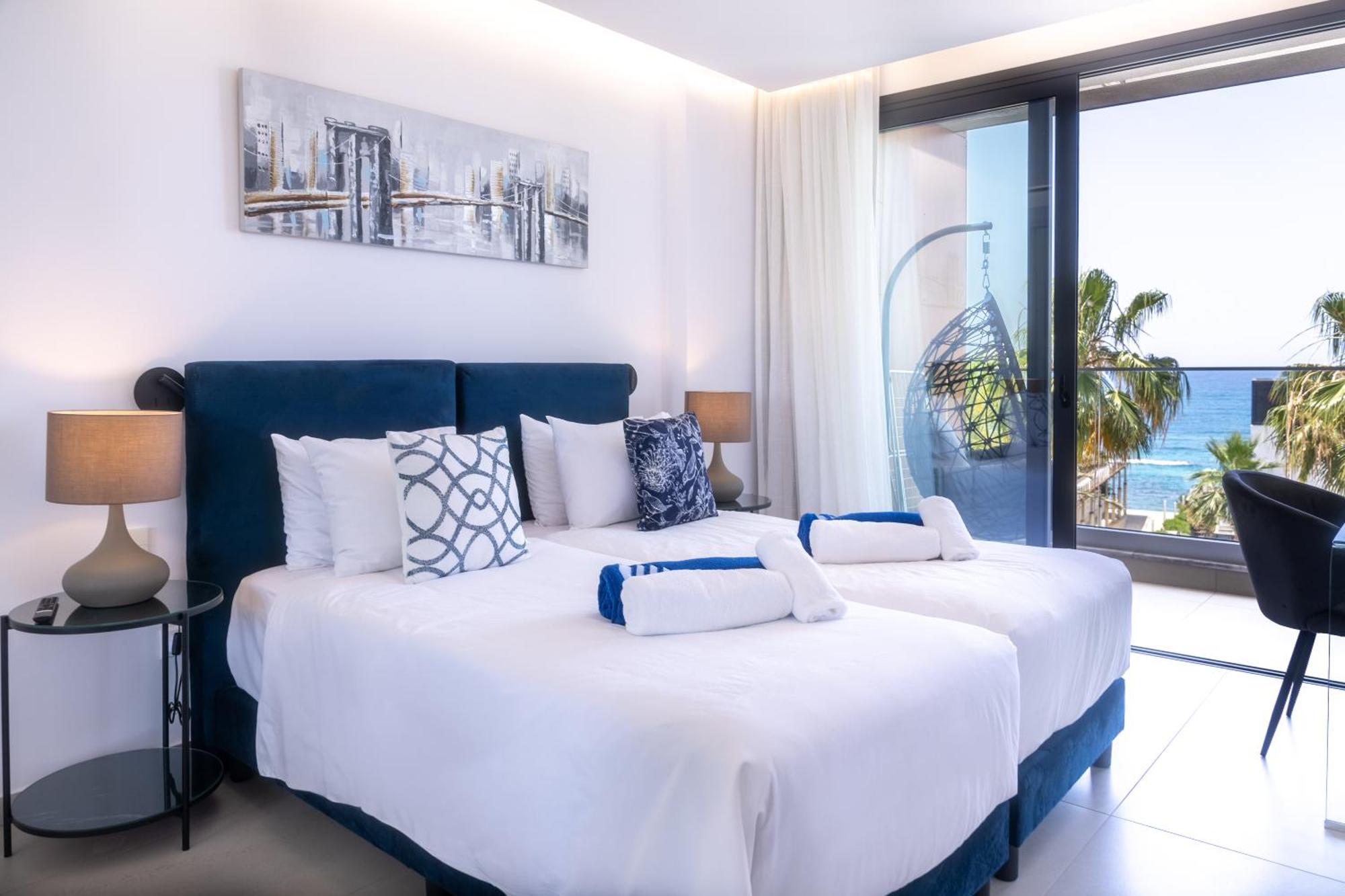 Waterside Sea View Apartments Paphos Kültér fotó